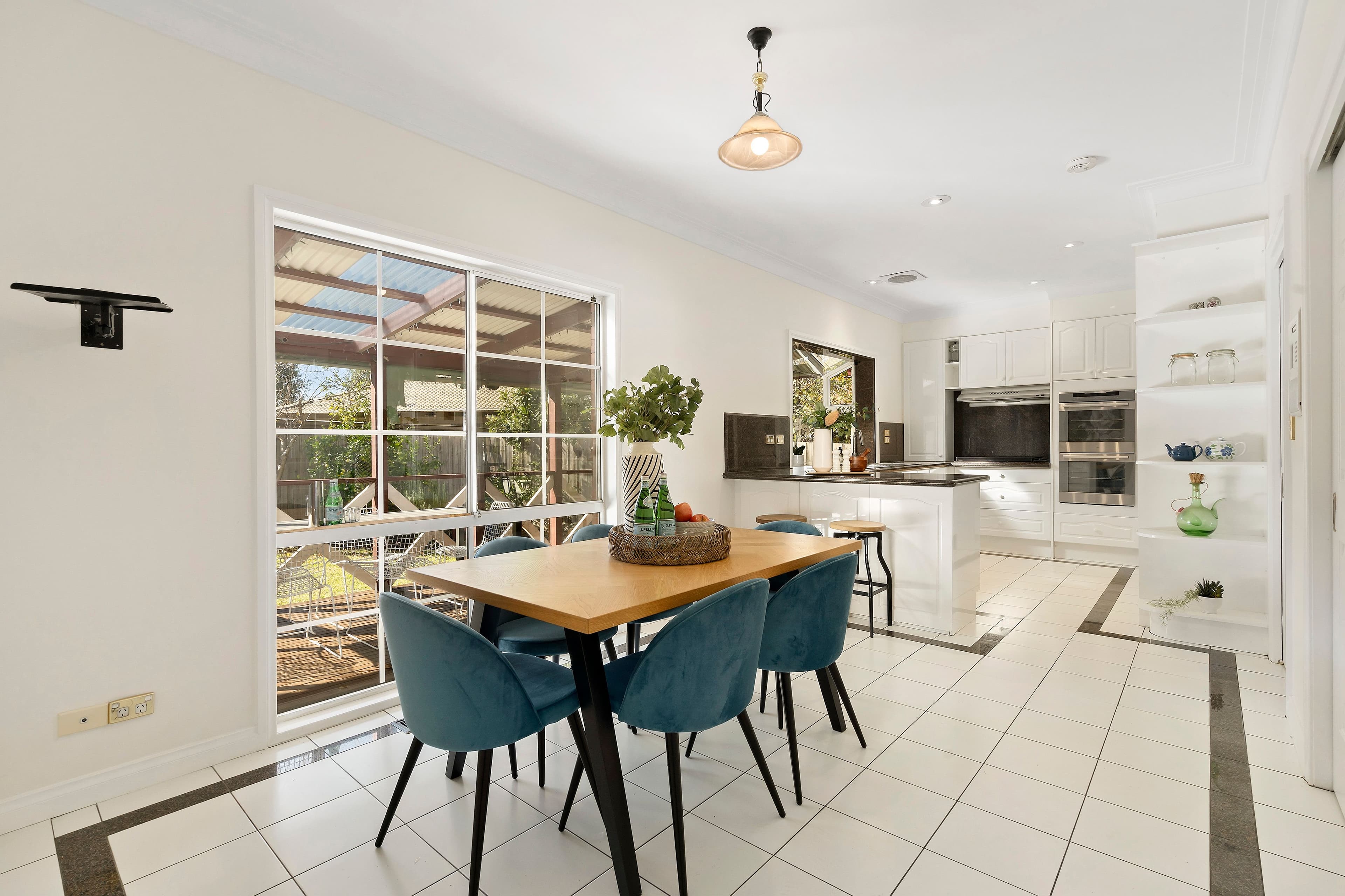 28 Telopea Crescent, Mill Park VIC 3082, Mill Park - Thumbnail 3