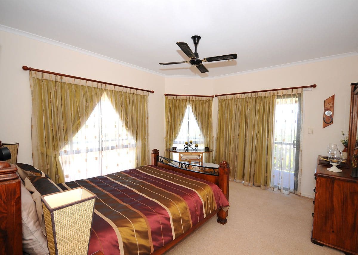 23 Busst Drive, Watsonia North, Watsonia North - Thumbnail 5