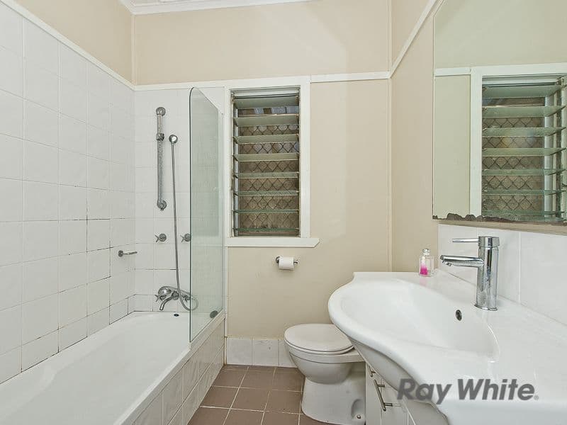 26 Nevitt Street, Stafford QLD 4053, Stafford - Thumbnail 8