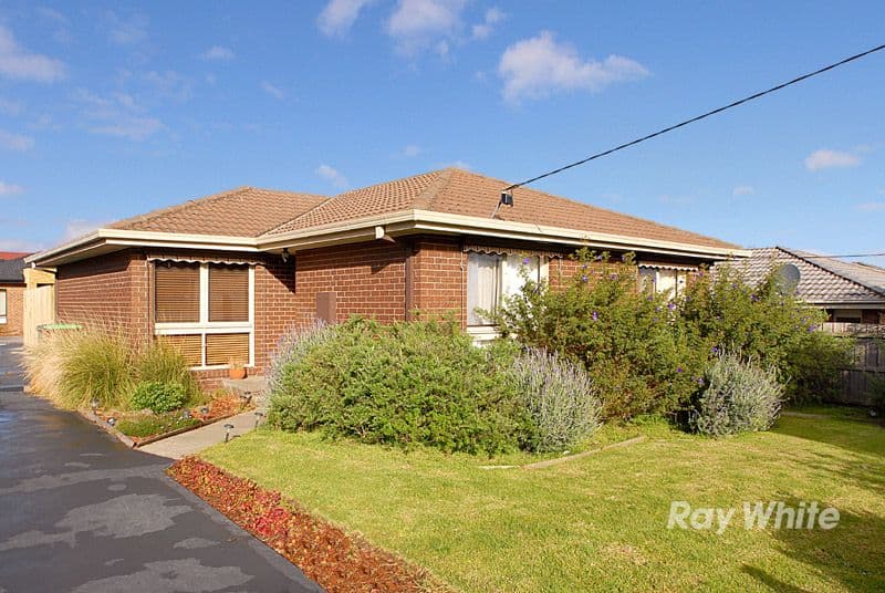 18 Kays Avenue, HALLAM VIC 3803, Hallam - Image 1