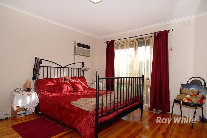 18 Kays Avenue, HALLAM VIC 3803, Hallam - Thumbnail 5
