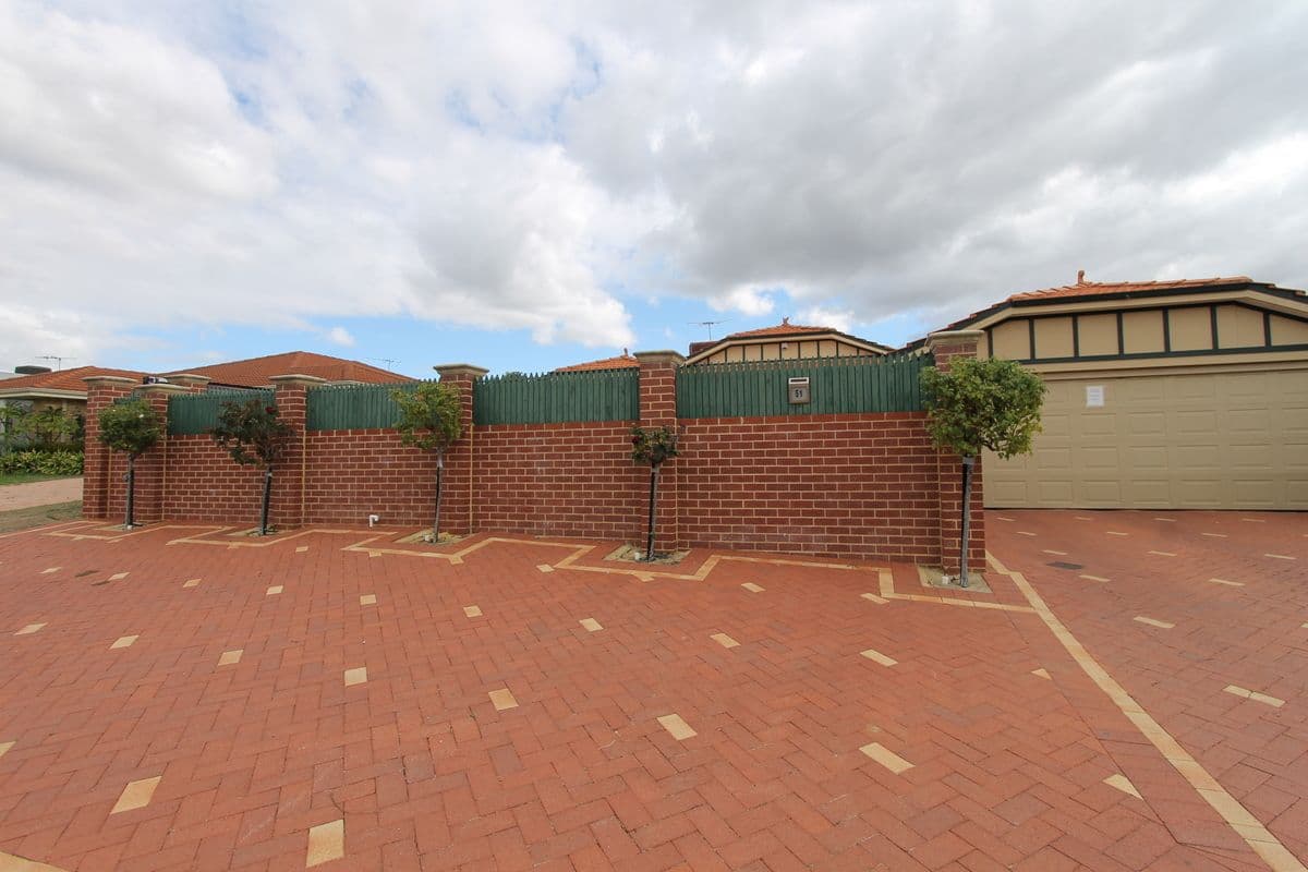 51 Crabtree Street, Alexander Heights WA 6064, Alexander Heights - Thumbnail 2