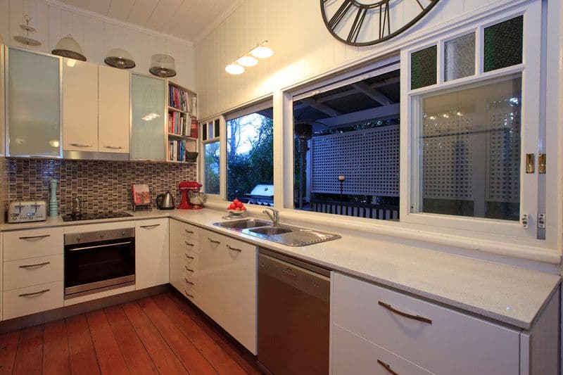 24 Barton Street, HAWTHORNE QLD 4171, Hawthorne - Thumbnail 5
