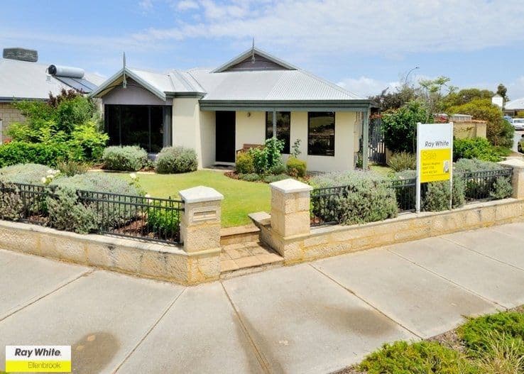 2 Cardowan Drive, ELLENBROOK WA 6069, Ellenbrook - Thumbnail 2