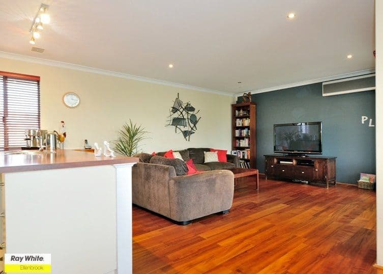 2 Cardowan Drive, ELLENBROOK WA 6069, Ellenbrook - Thumbnail 3