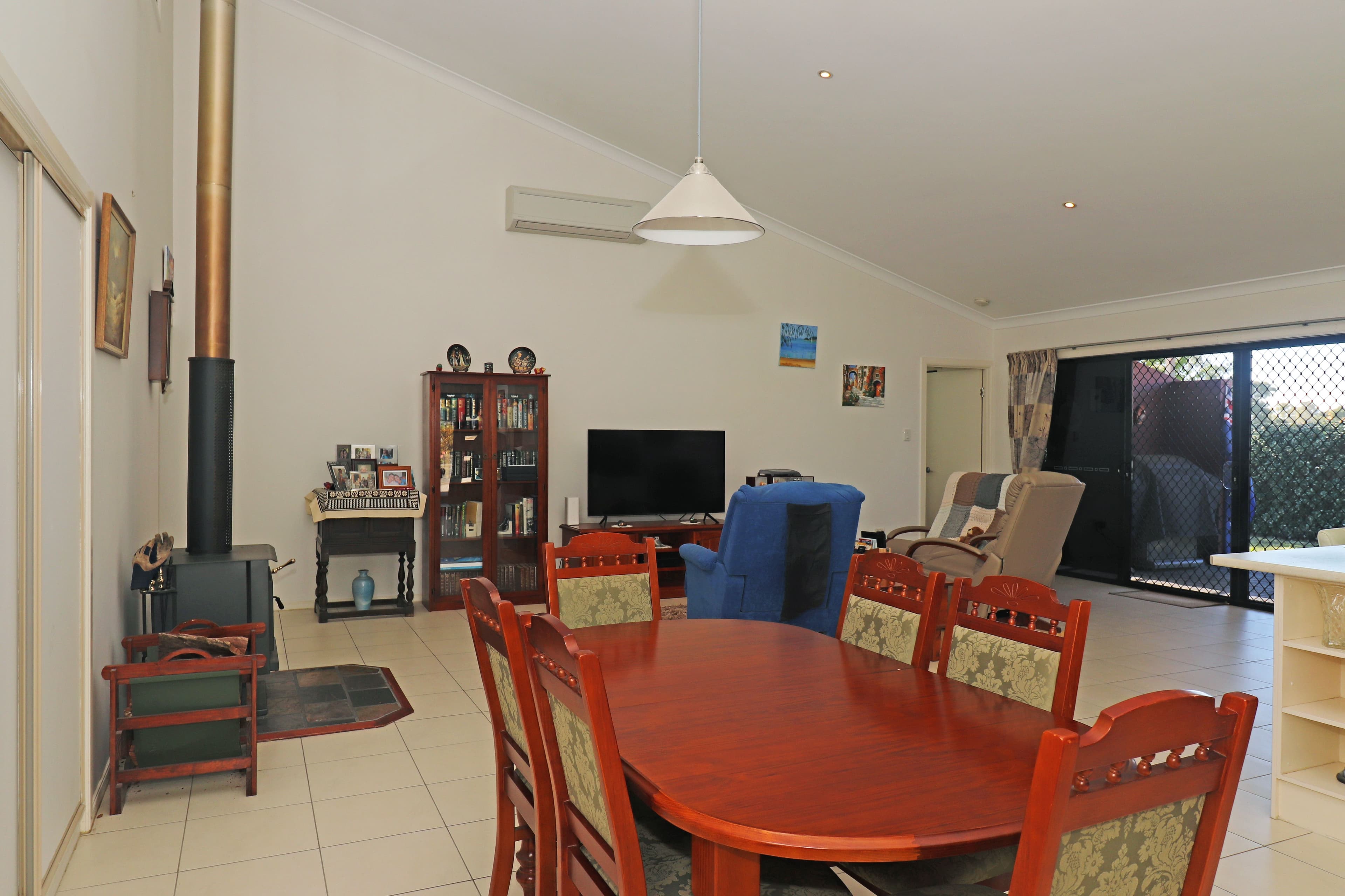 49 Baguley Street, Warwick QLD 4370, Warwick - Thumbnail 3
