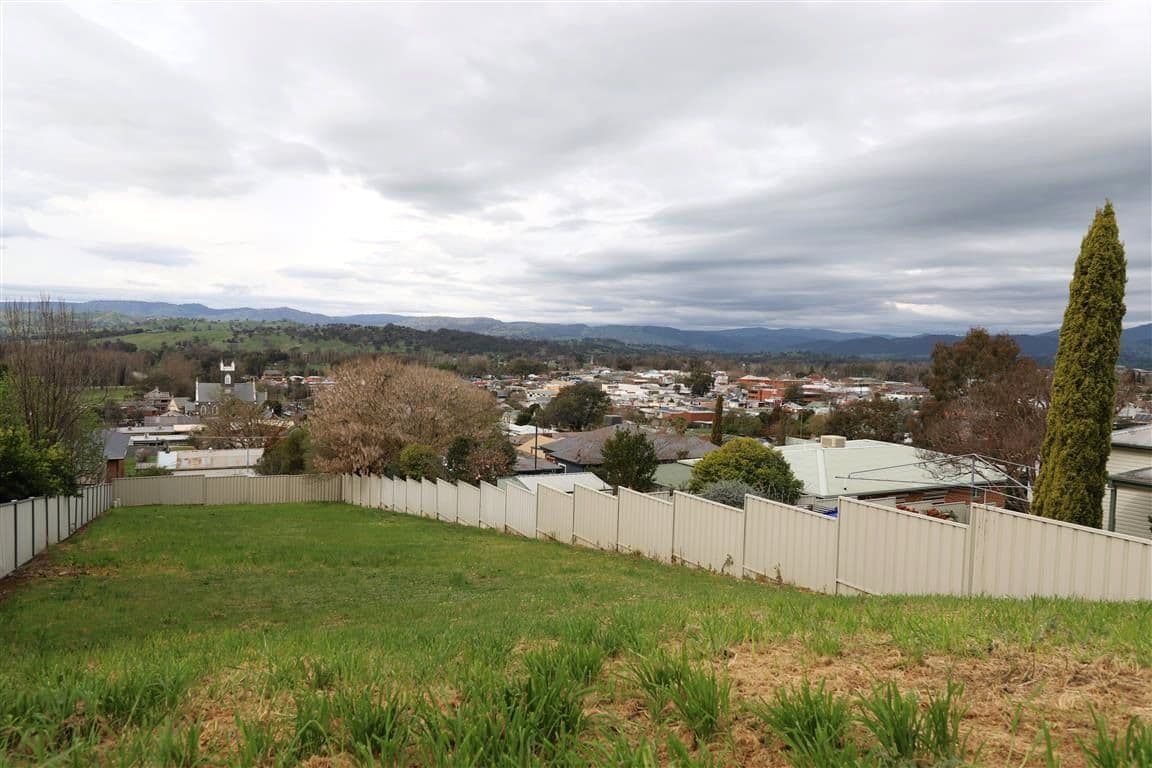 2B Burbury Mews, Tumut NSW 2720, Tumut - Thumbnail 4