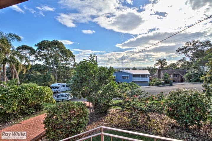 18 Sunset Avenue, Forster NSW 2428, Forster - Thumbnail 3