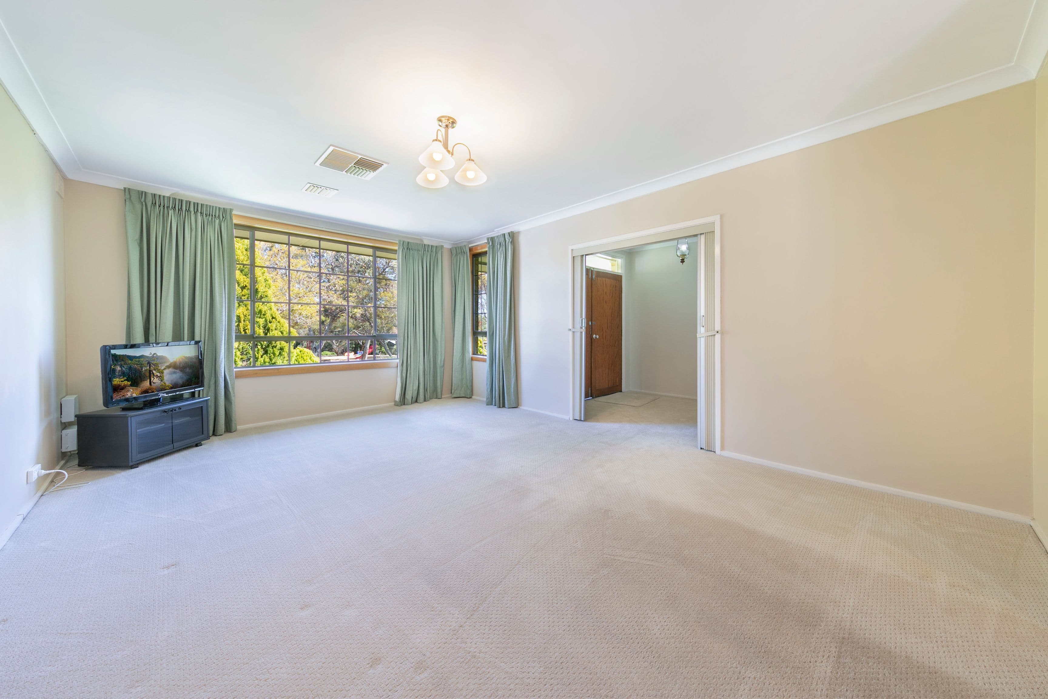 1 Far View Crescent, Ridgehaven SA 5097, Ridgehaven - Thumbnail 4