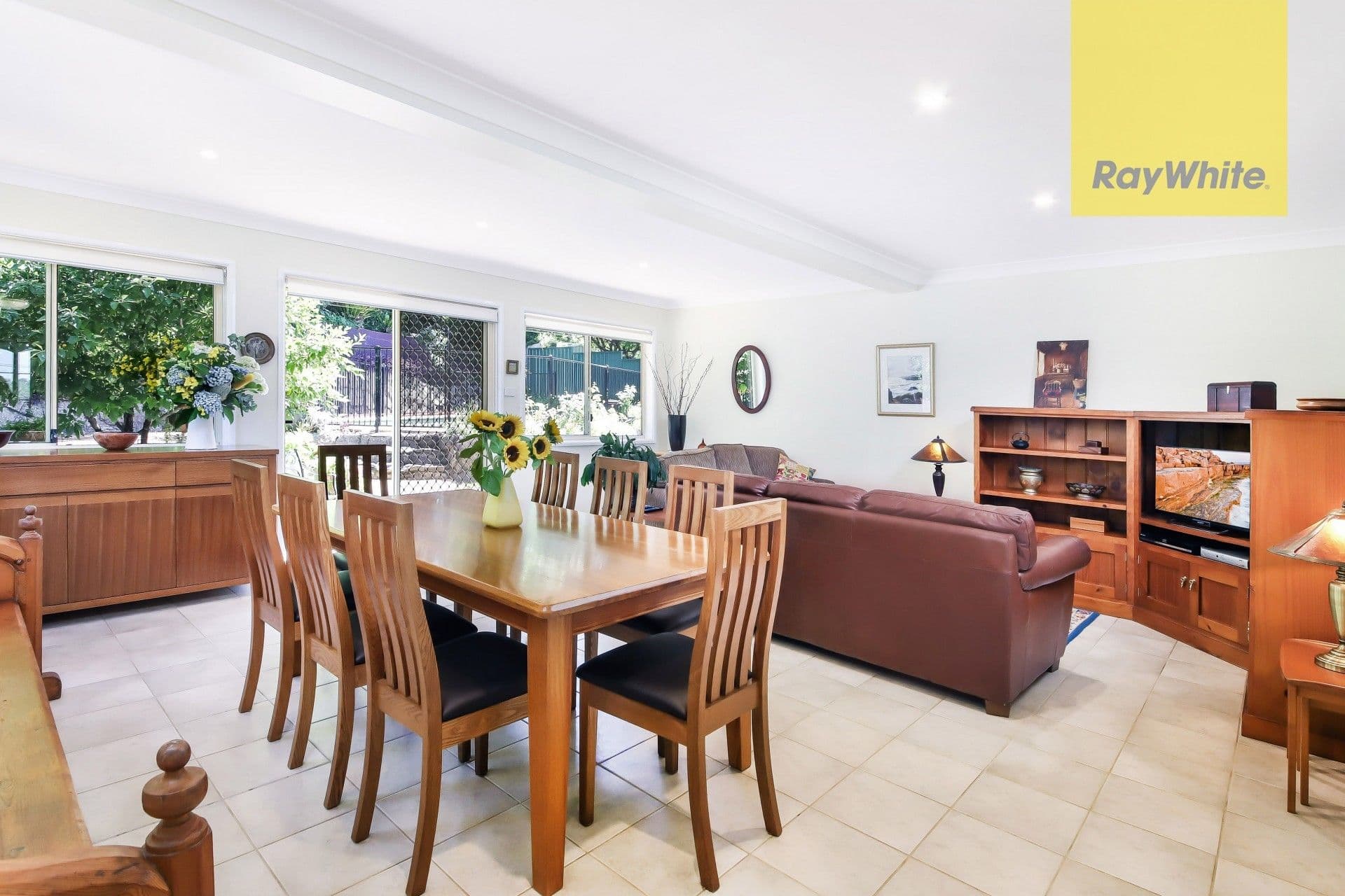6 Attow Street, Winston Hills - Thumbnail 2