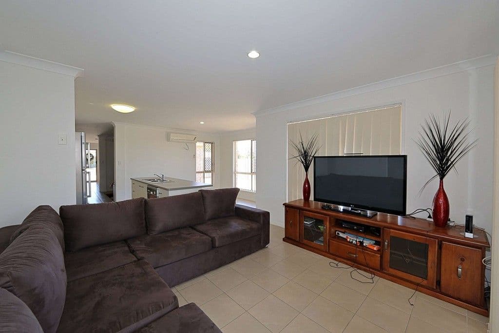 19 Searle Street, THABEBAN QLD 4670, Thabeban - Thumbnail 4