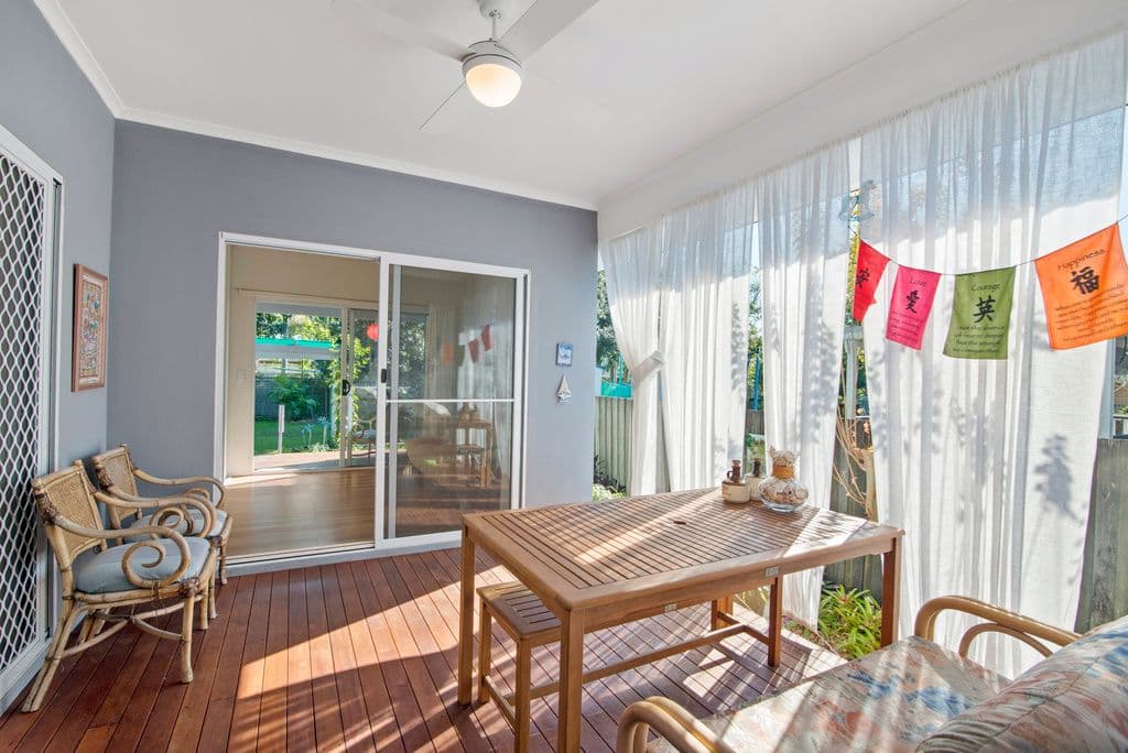 157 Laguna Avenue, Palm Beach QLD 4221, Palm Beach - Thumbnail 6