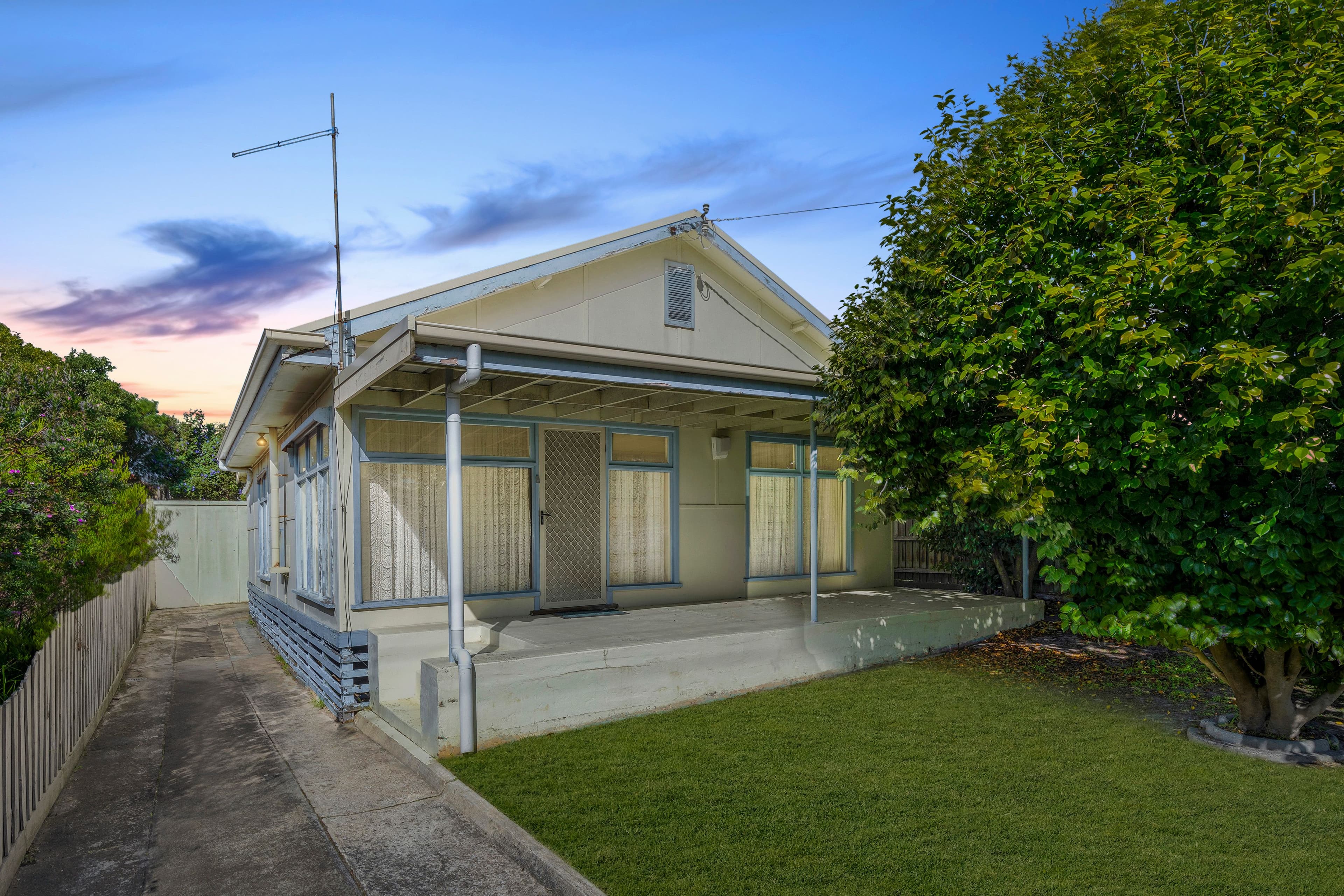 113 Sixth Avenue, Rosebud VIC 3939, Rosebud - Thumbnail 2