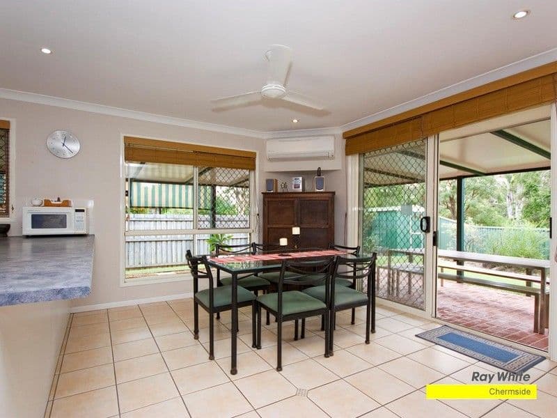 37 Magenta Street, WAVELL HEIGHTS QLD 4012, Wavell Heights - Thumbnail 3