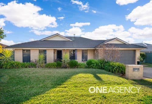 14 MELALEUCA Drive, Forest Hill, Forest Hill - Image 1