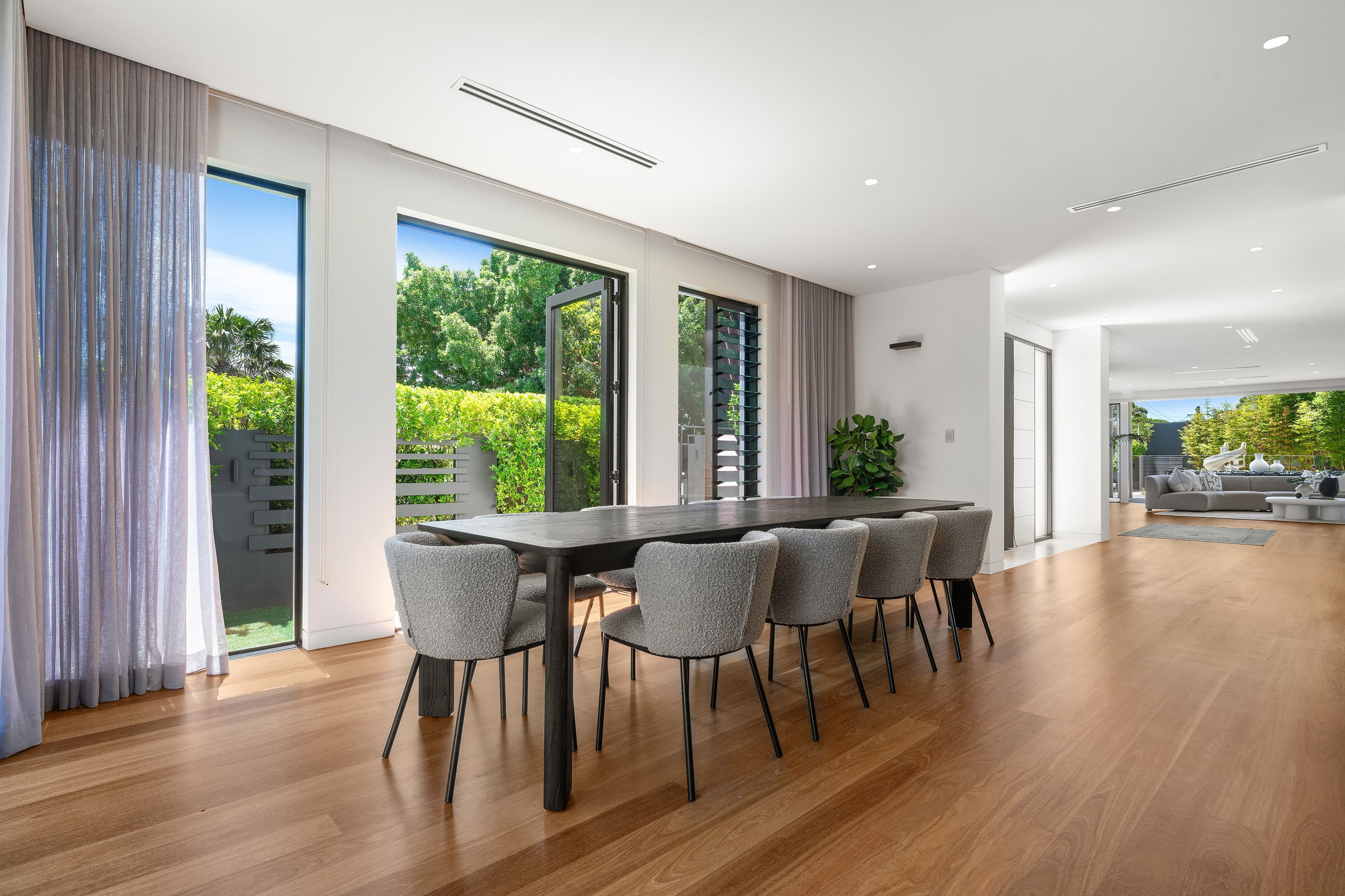 14 MELALEUCA Drive, Forest Hill, Forest Hill - Thumbnail 3