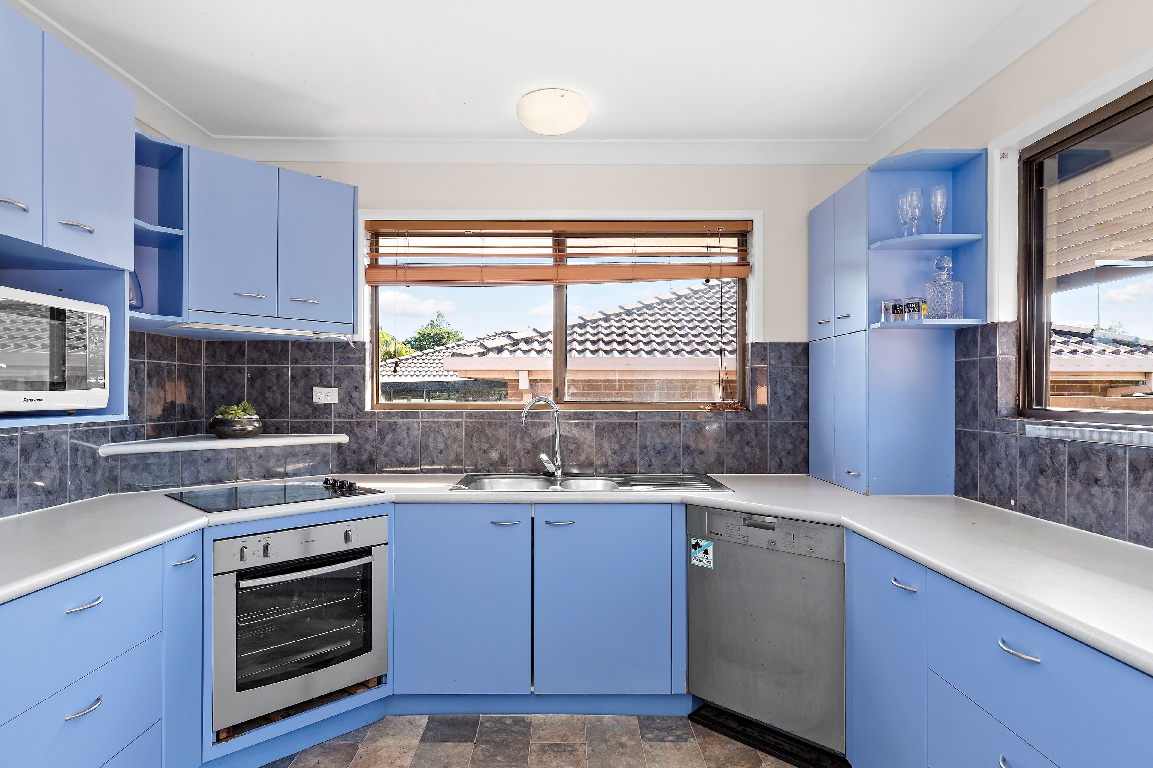 571 Mount Gravatt - Capalaba Road, Wishart QLD 4122, Wishart - Thumbnail 5