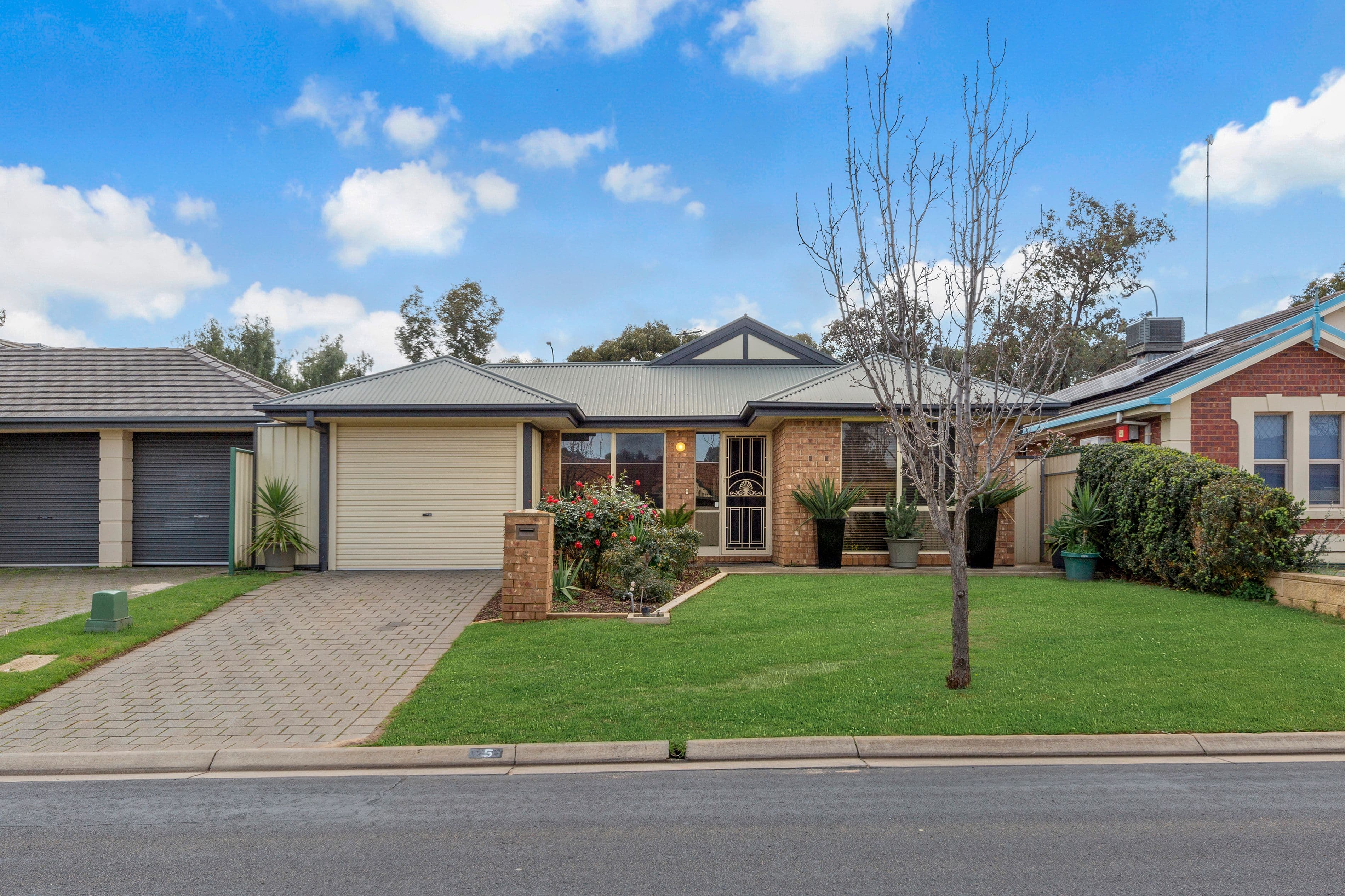 5 New Hampshire Drive, Parafield Gardens SA 5107, Parafield Gardens - Image 1