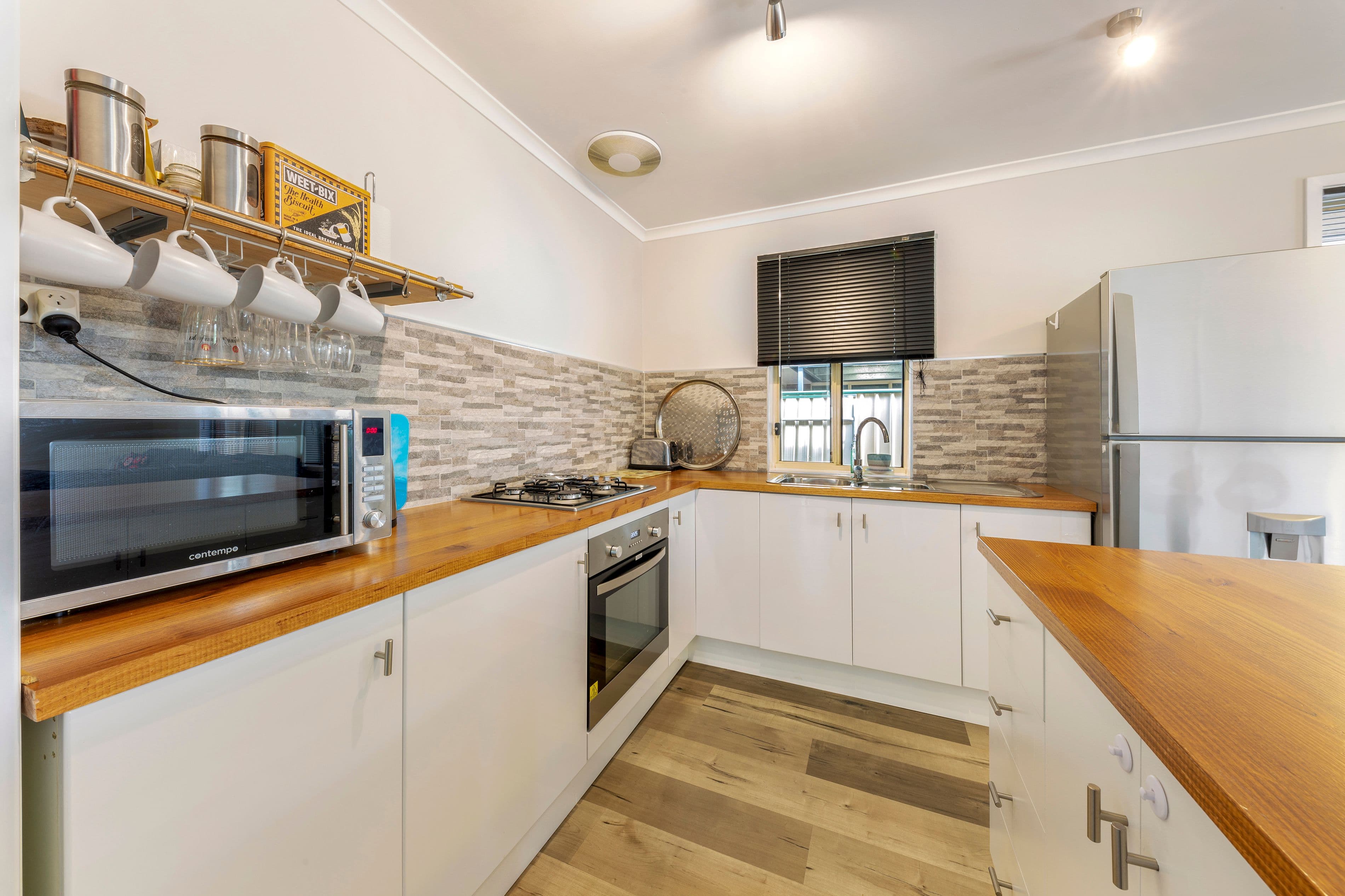 5 New Hampshire Drive, Parafield Gardens SA 5107, Parafield Gardens - Thumbnail 4