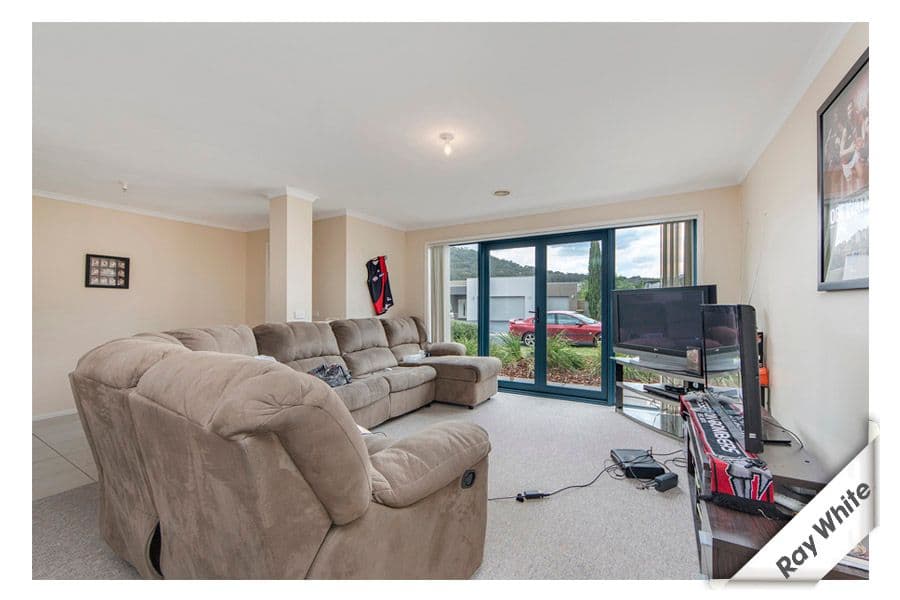 31 Pannamena Crescent, JERRABOMBERRA NSW 2619, Jerrabomberra - Thumbnail 2