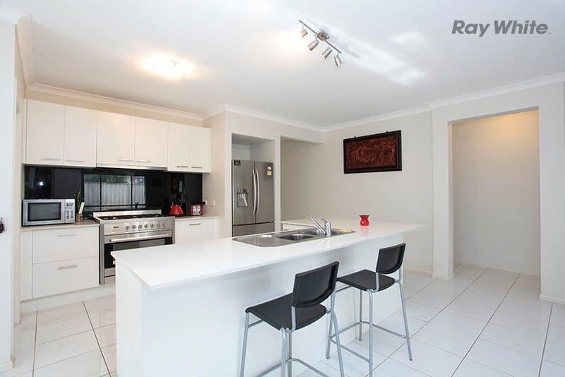 64 Federation Boulevard, Truganina VIC 3029, Truganina - Thumbnail 7