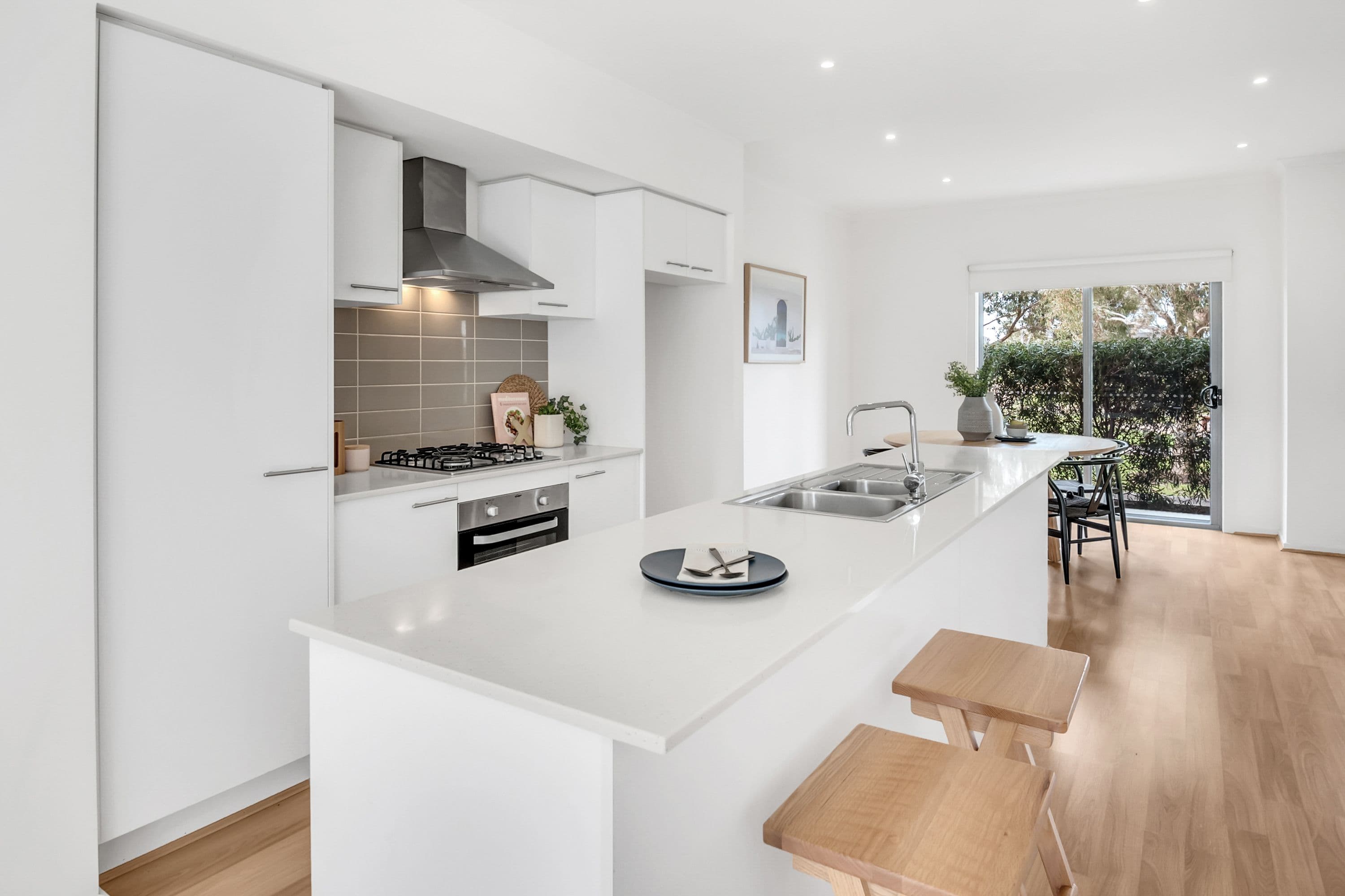 15 Alexander Circuit, Craigieburn VIC 3064, Craigieburn - Thumbnail 4