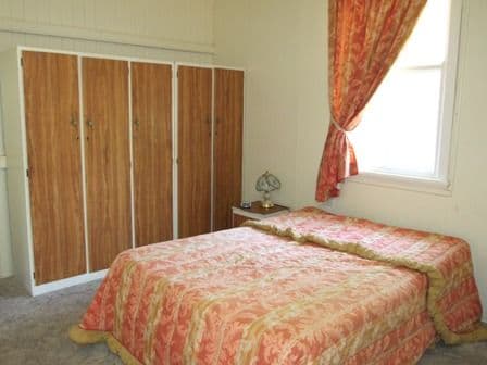14 Violet, BLACKALL QLD 4472, Blackall - Thumbnail 3