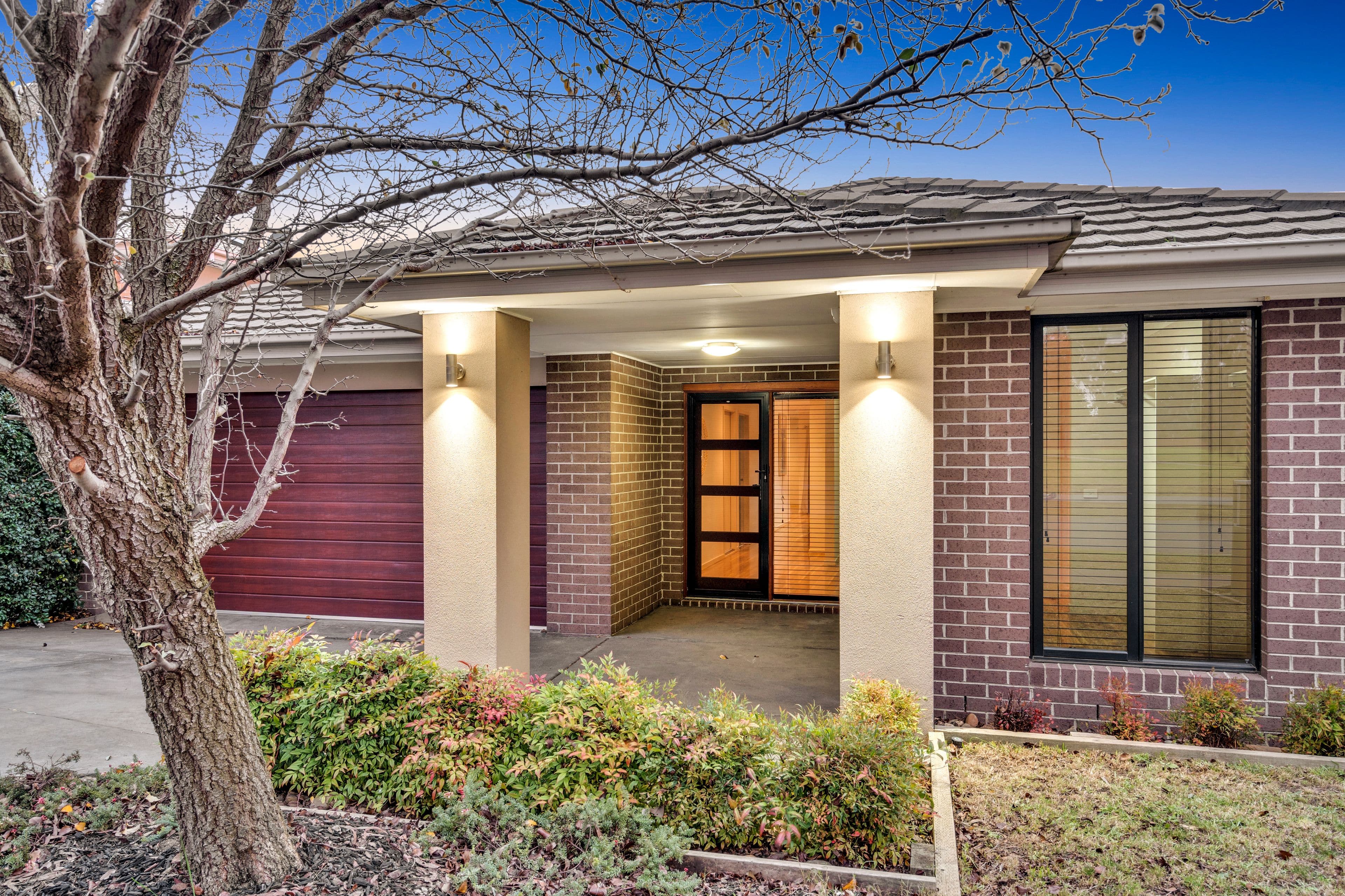 81 Charteris Drive, Craigieburn VIC 3064, Craigieburn - Thumbnail 2