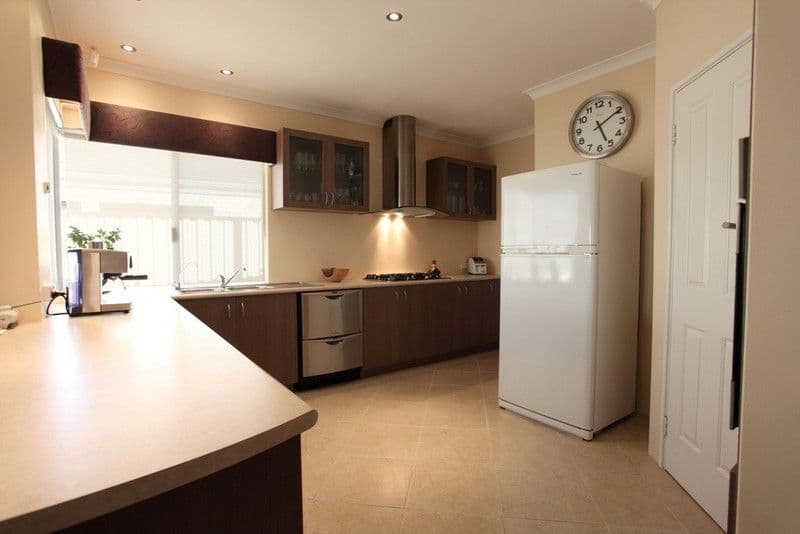 63 Keanefield Drive, CARRAMAR WA 6031, Carramar - Thumbnail 2