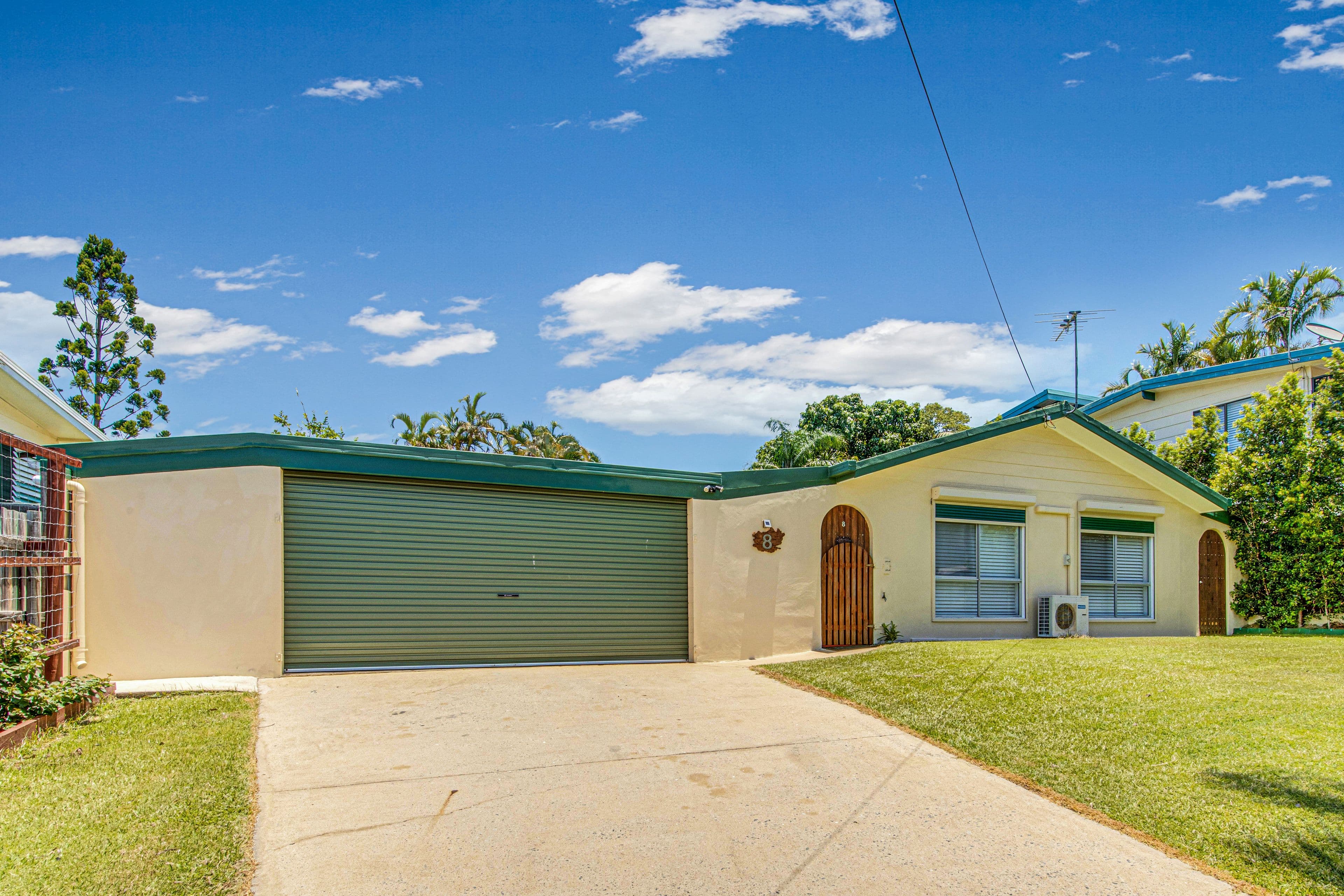 8 Bellemere Court, Boyne Island QLD 4680, Boyne Island - Thumbnail 3