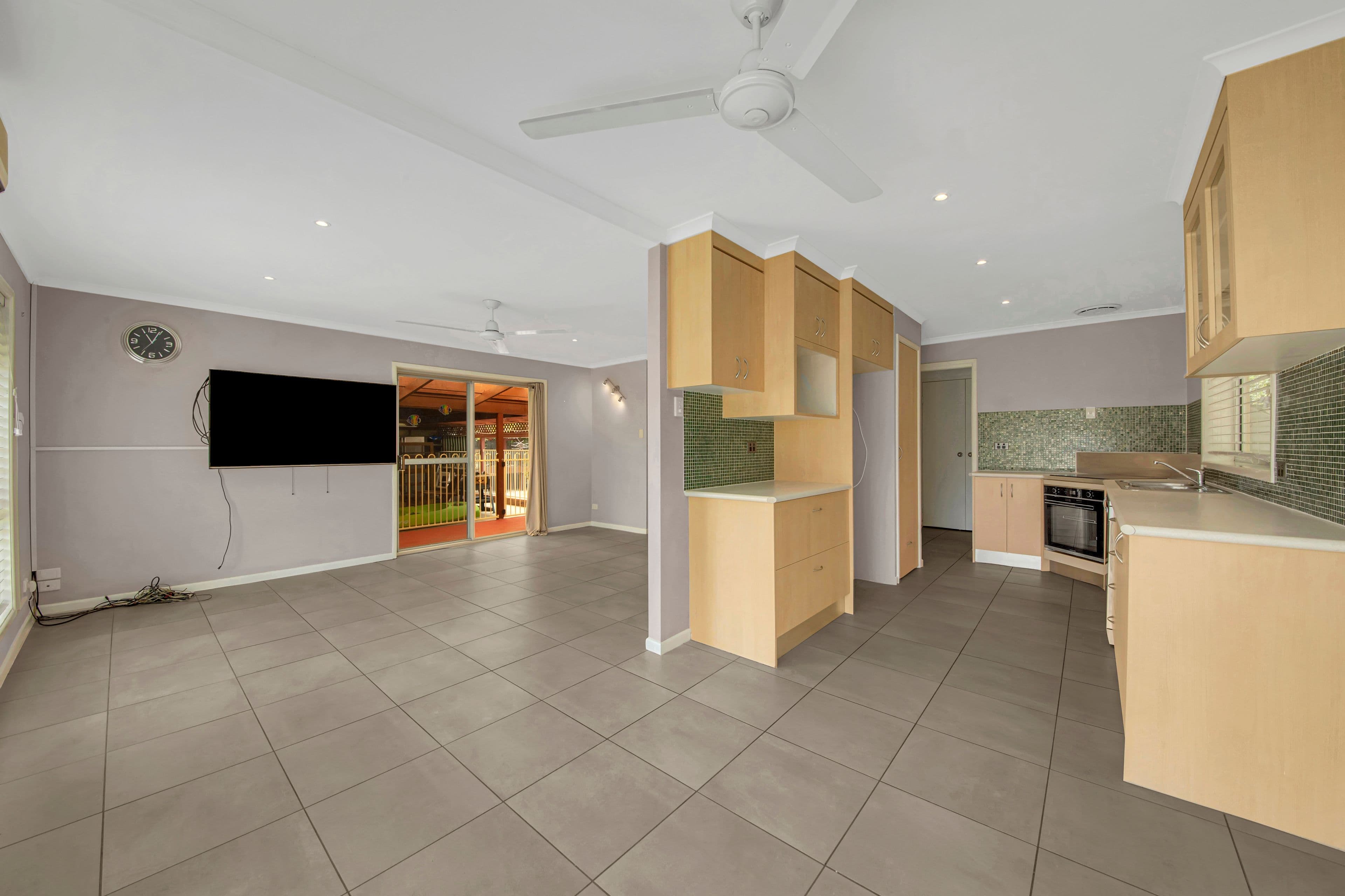 8 Bellemere Court, Boyne Island QLD 4680, Boyne Island - Thumbnail 6