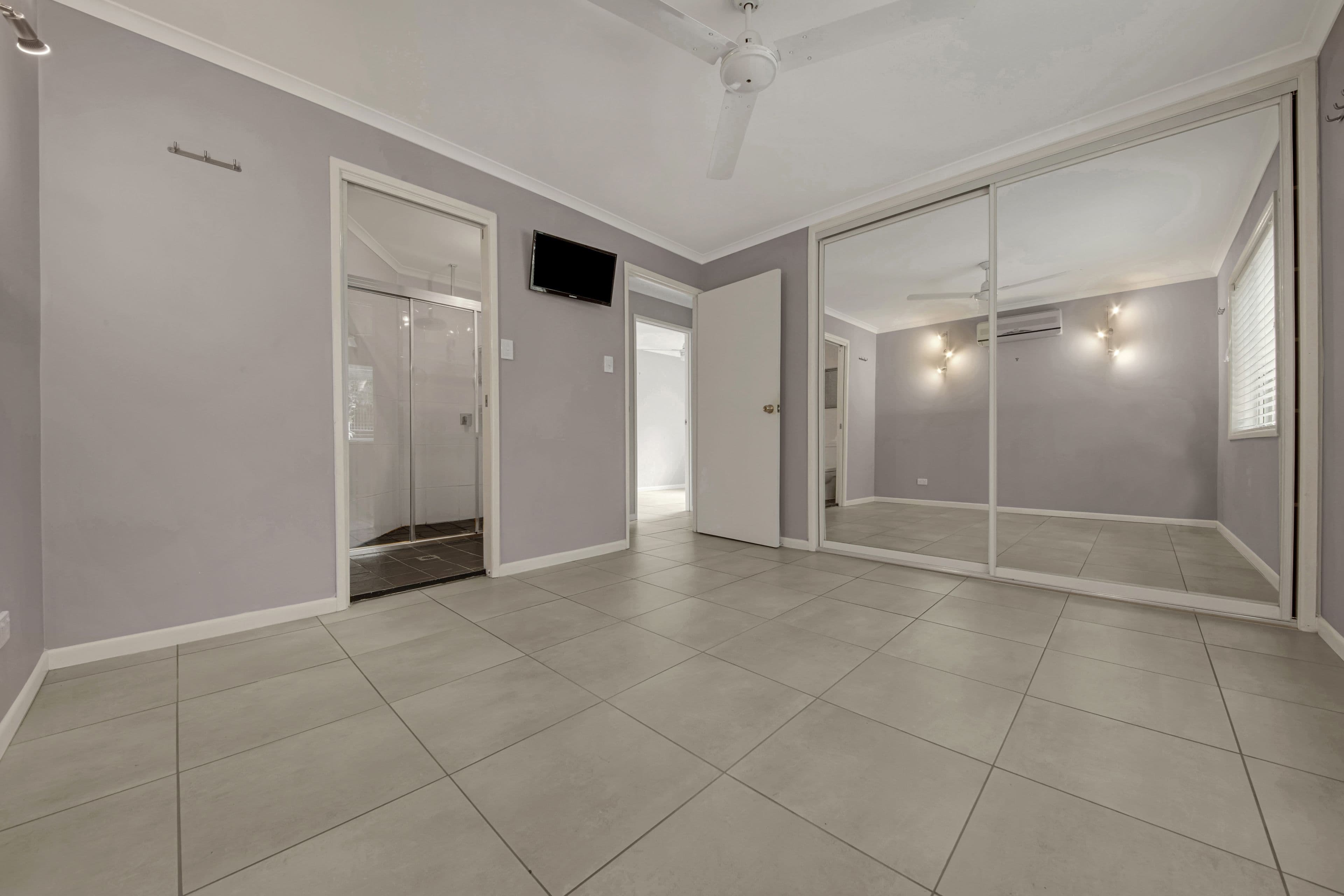 8 Bellemere Court, Boyne Island QLD 4680, Boyne Island - Thumbnail 8