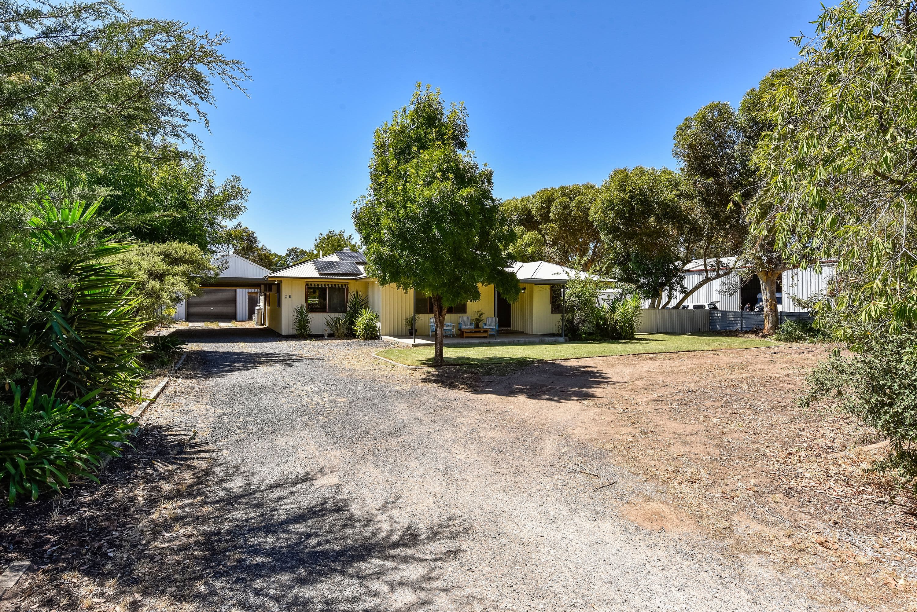 26 Wellington Street, Bordertown SA 5268, Bordertown - Image 1