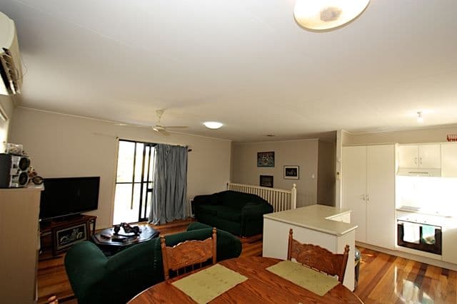 90-100 Linnings Road, HAIGSLEA QLD 4306, Haigslea - Thumbnail 4
