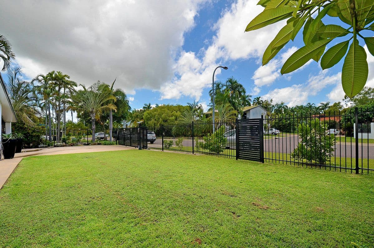 20 Bonaparte Street, Leanyer NT 0812, Leanyer - Thumbnail 3