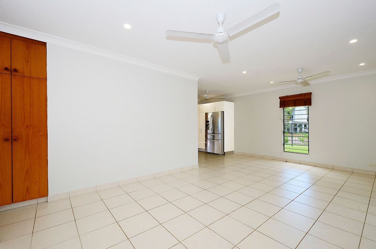 20 Bonaparte Street, Leanyer NT 0812, Leanyer - Thumbnail 4