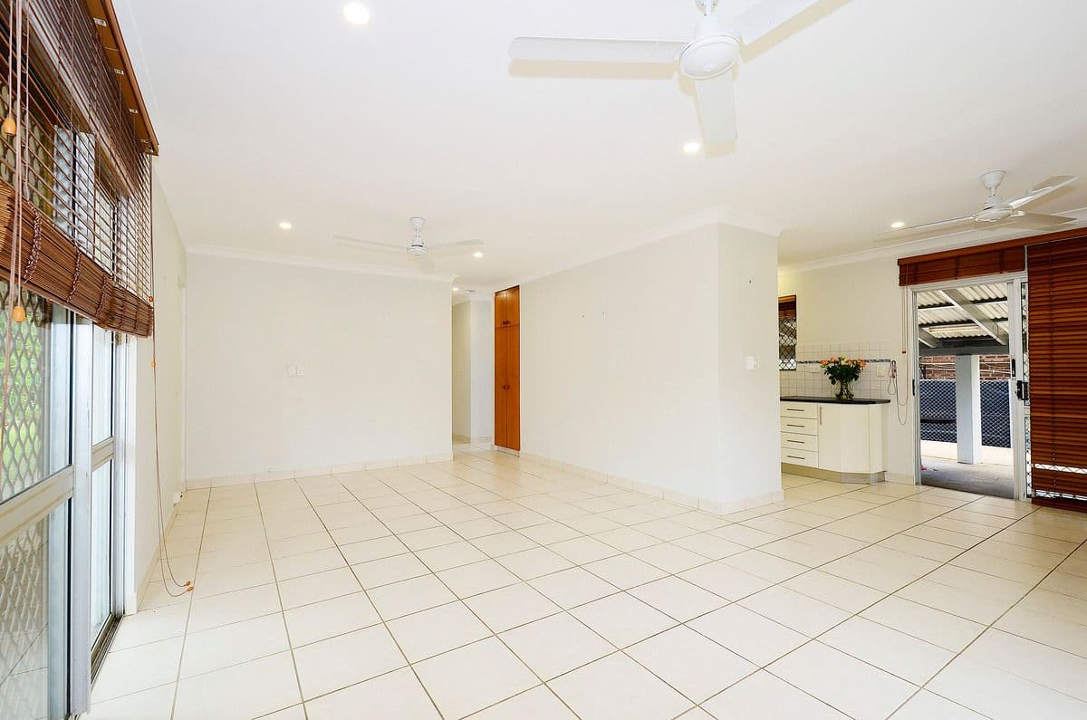 20 Bonaparte Street, Leanyer NT 0812, Leanyer - Thumbnail 6