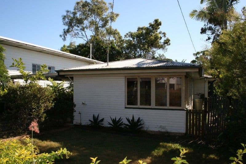 44 Norton Street, UPPER MOUNT GRAVATT QLD 4122, Upper Mount Gravatt - Thumbnail 2