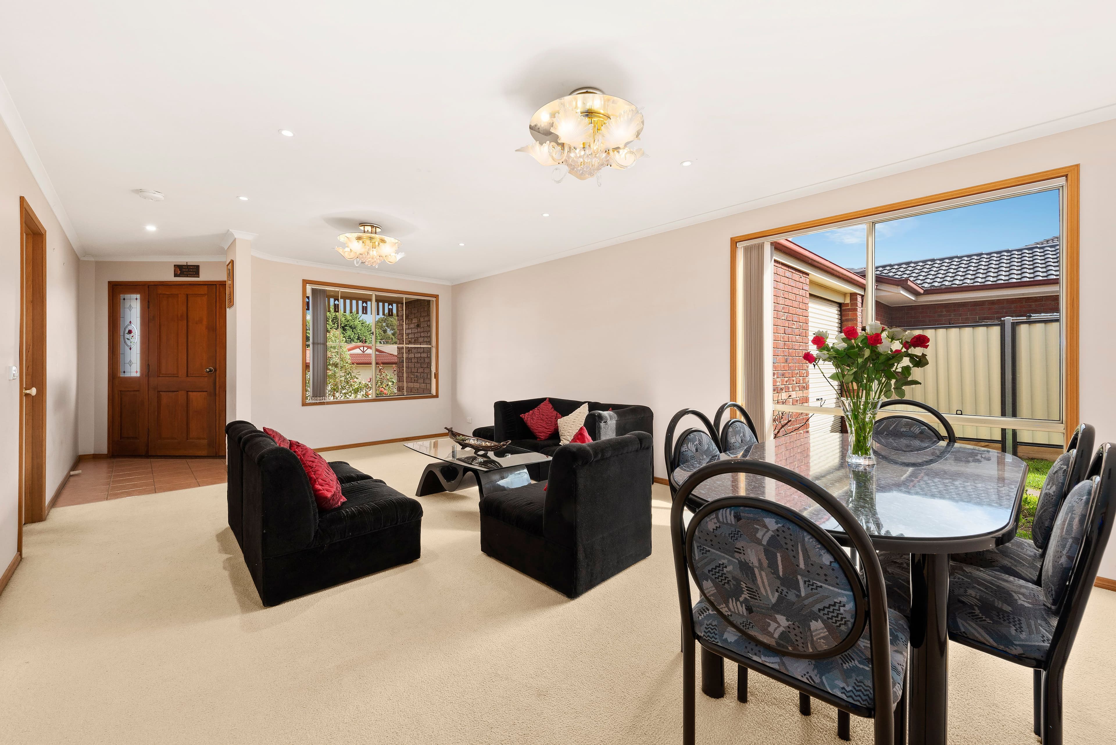 10 Suzana Place, Rowville VIC 3178, Rowville - Thumbnail 3