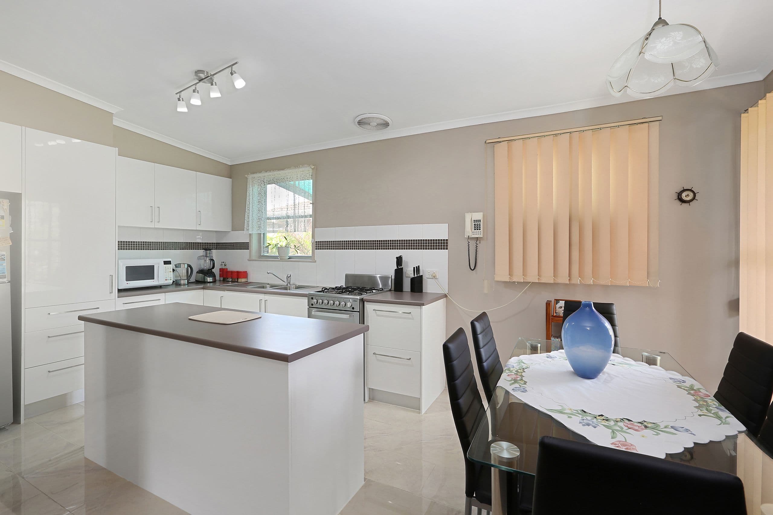 74 Hendy Street, Corio VIC 3214, Corio - Thumbnail 4
