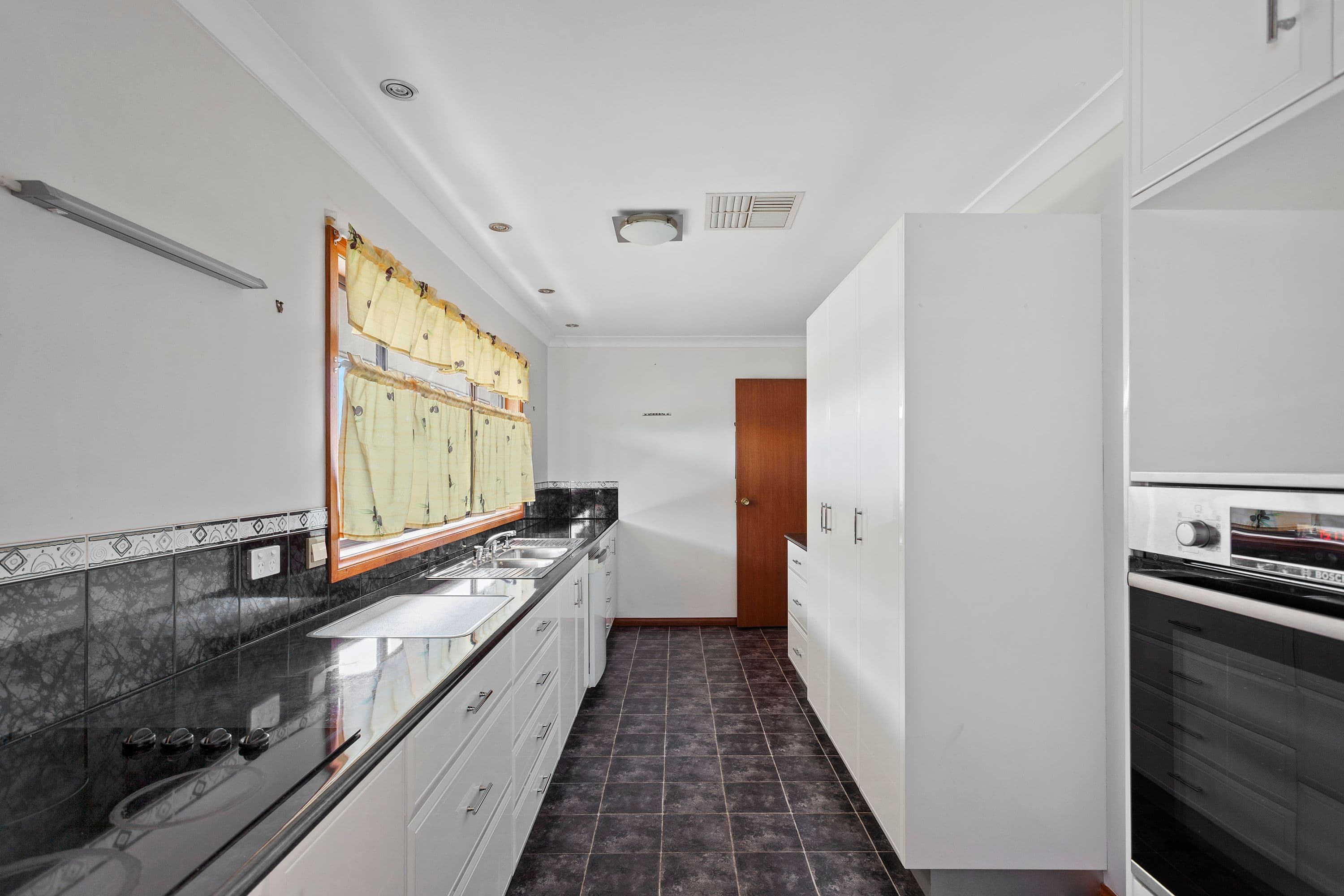 43 Aubigny Road, Oakey QLD 4401, Oakey - Thumbnail 5