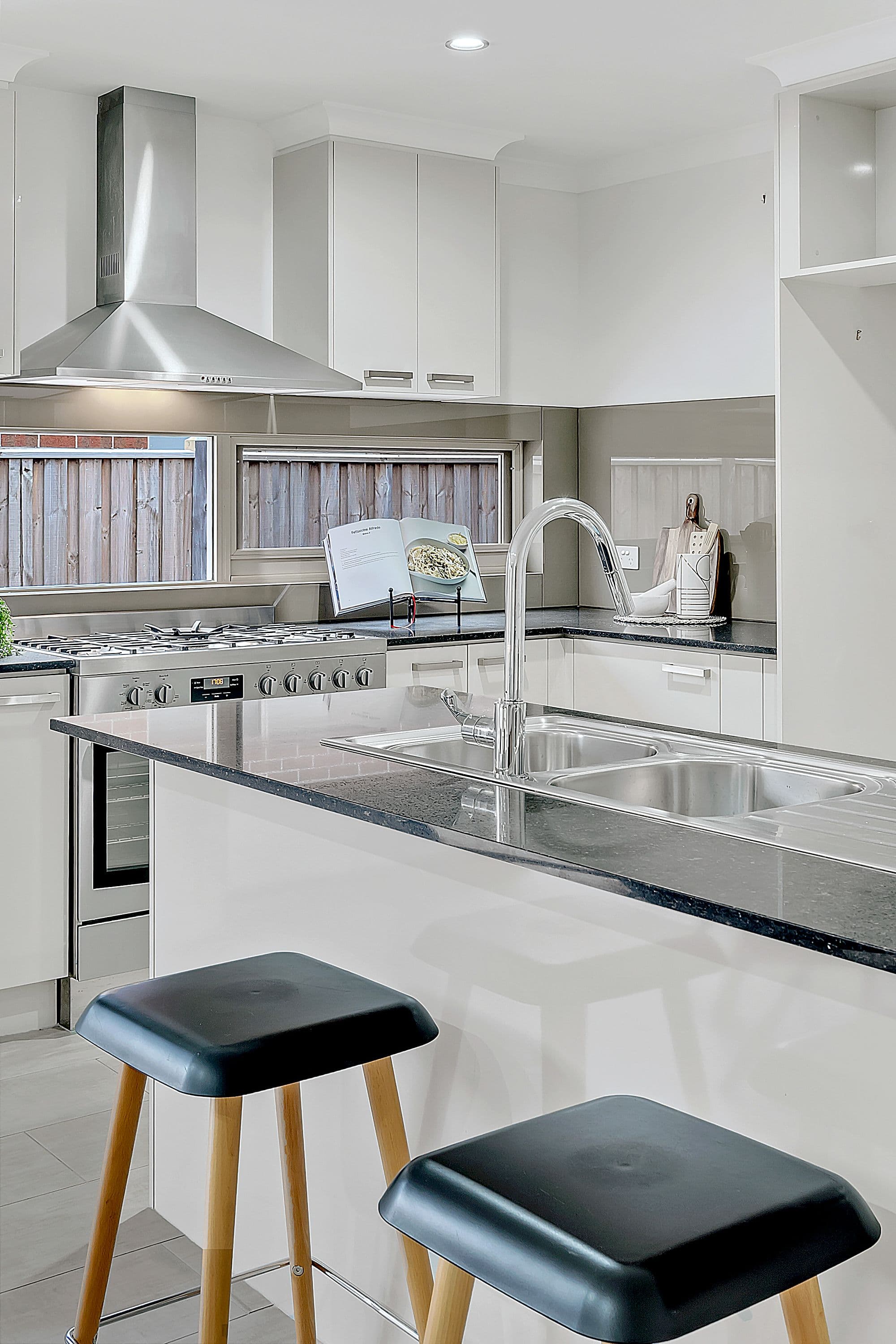 20 Hartney Avenue, Mickleham VIC 3064, Mickleham - Thumbnail 6