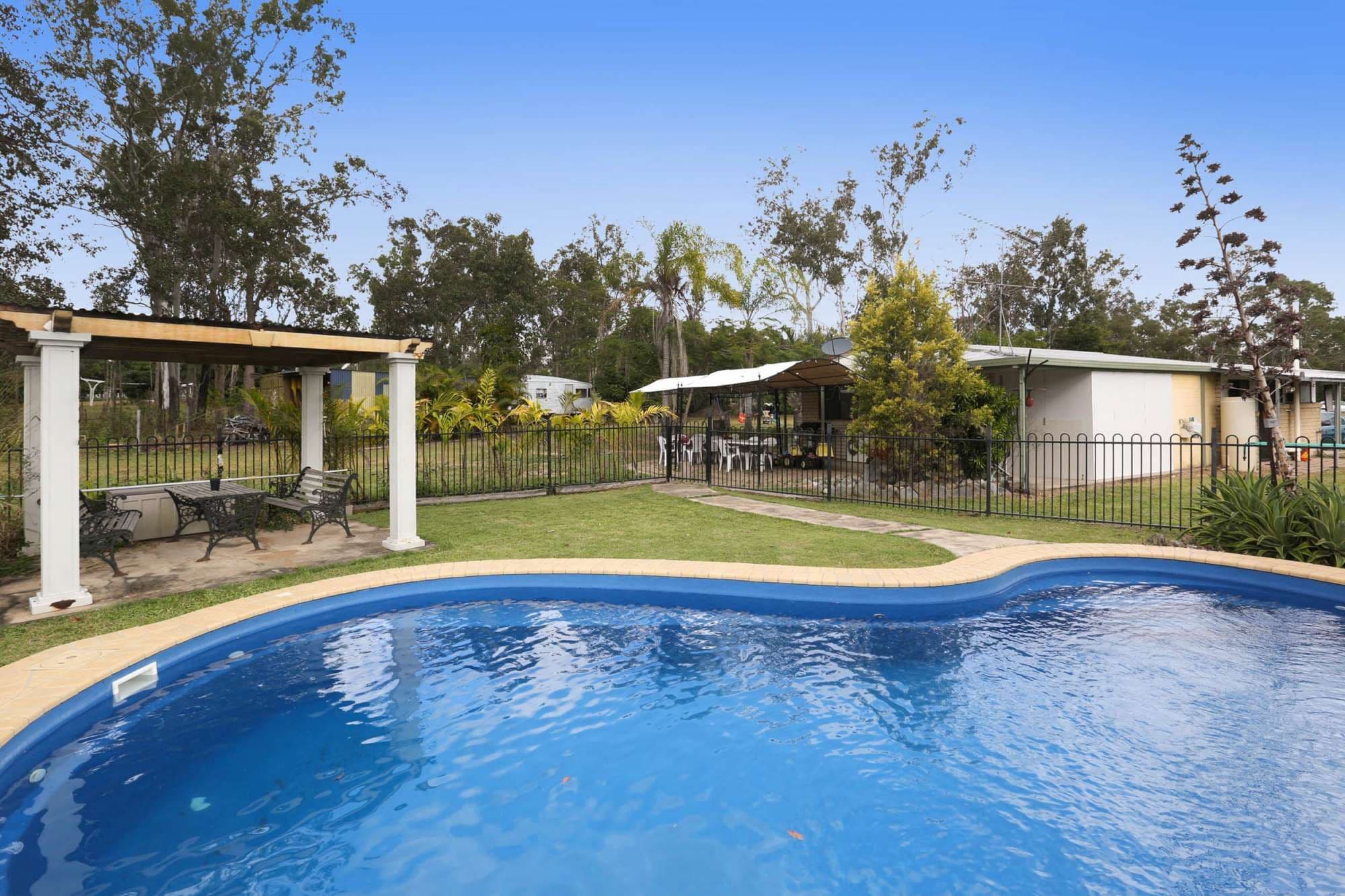 124 Fryers Road, HERVEY RANGE QLD 4817, Hervey Range - Thumbnail 2