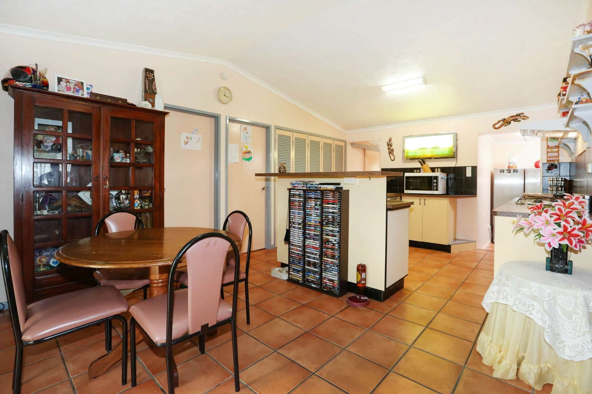 124 Fryers Road, HERVEY RANGE QLD 4817, Hervey Range - Thumbnail 6