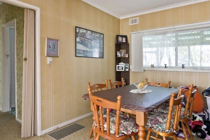 8 Warbla Street, DANDENONG NORTH VIC 3175, Dandenong North - Thumbnail 5