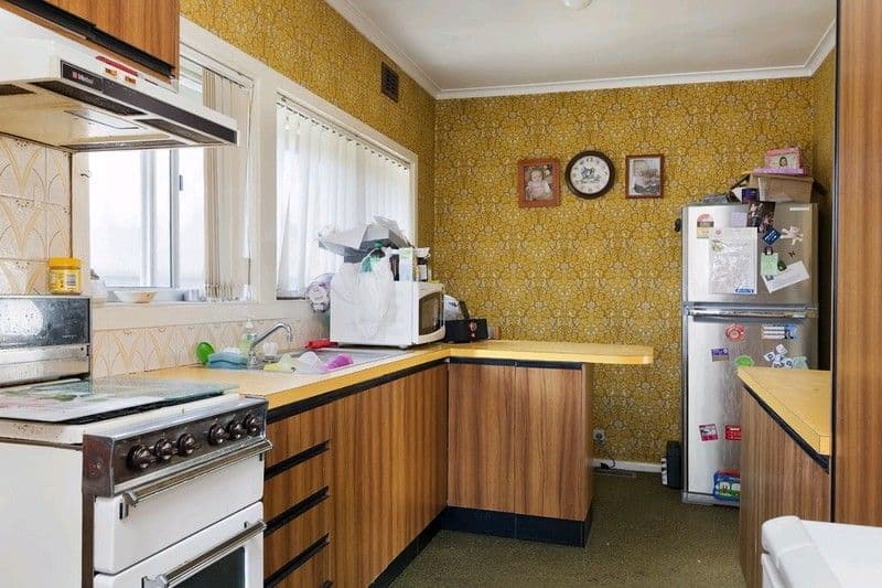 8 Warbla Street, DANDENONG NORTH VIC 3175, Dandenong North - Thumbnail 6