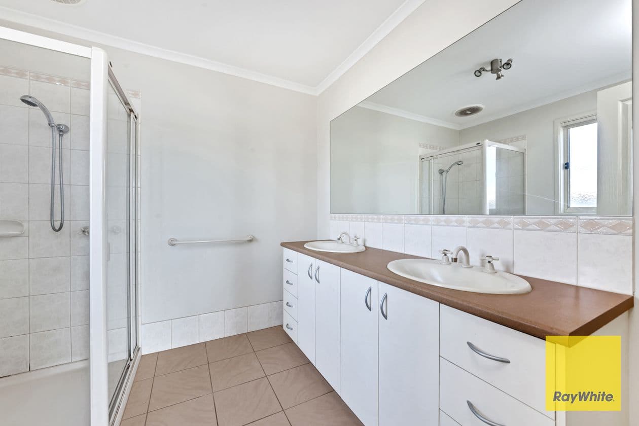 1 Nautilus Close, Wyndham Vale VIC 3024, Wyndham Vale - Thumbnail 8