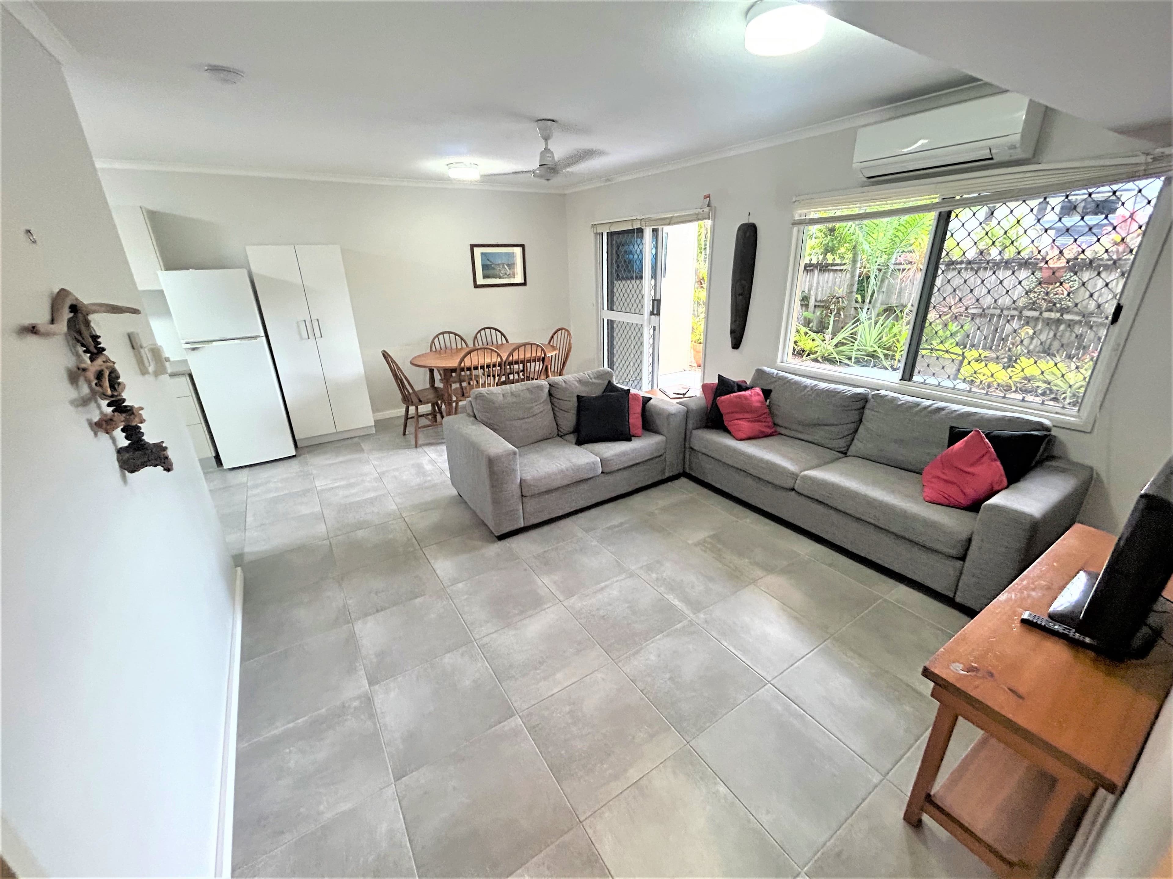 33 Trinity Beach Road, Trinity Beach QLD 4879, Trinity Beach - Thumbnail 4