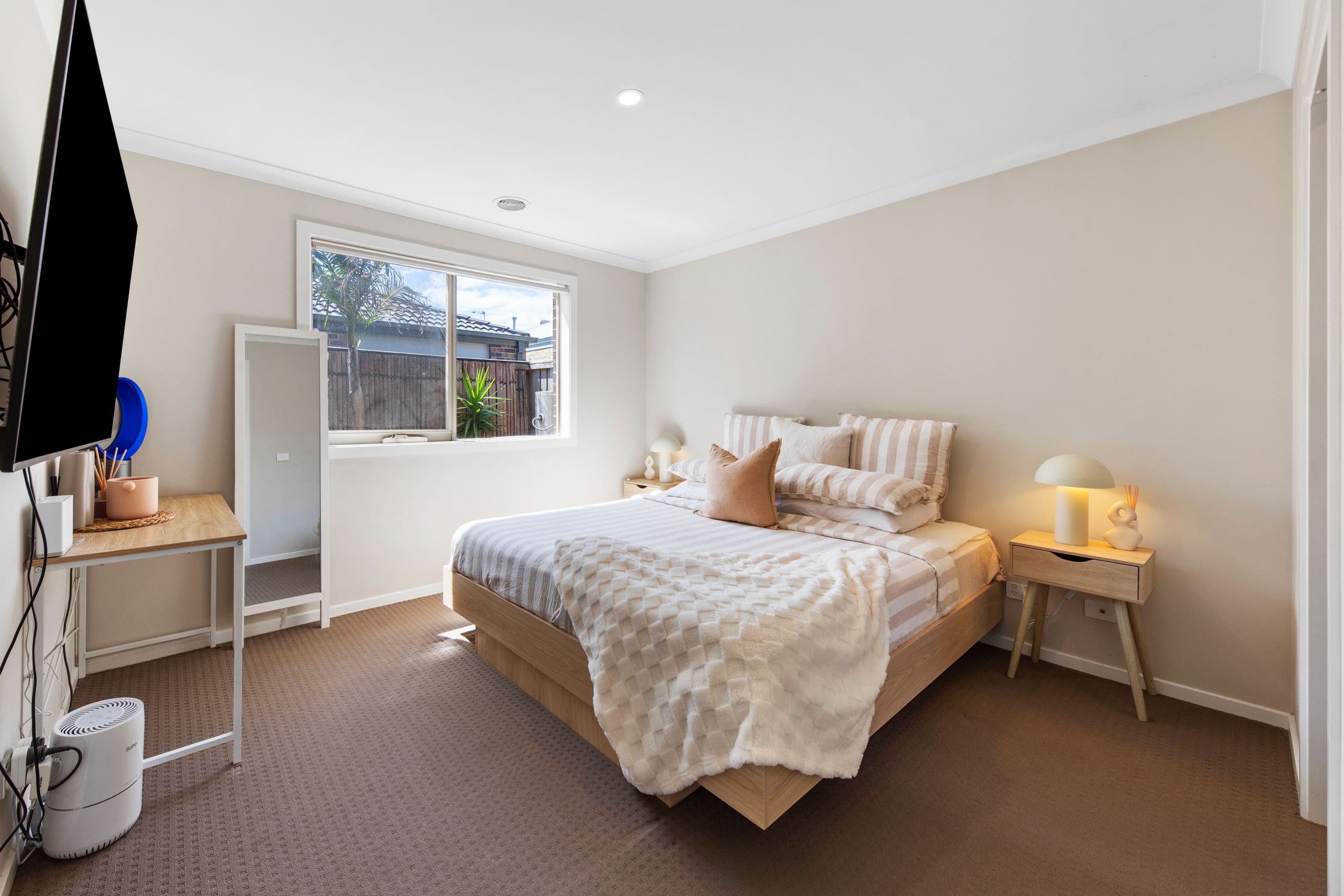 16 Newbury Street, Pakenham VIC 3810, Pakenham - Thumbnail 8