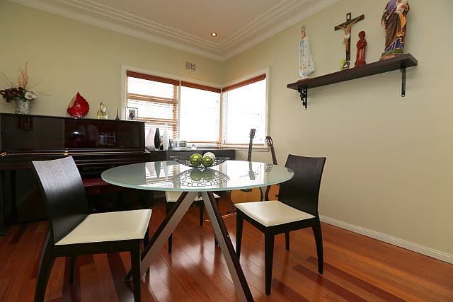 9 Gallipoli Street, CONDELL PARK NSW 2200, Condell Park - Thumbnail 2